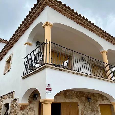 Casa Mas Con Piscina Infinita Con Playa * كالونج